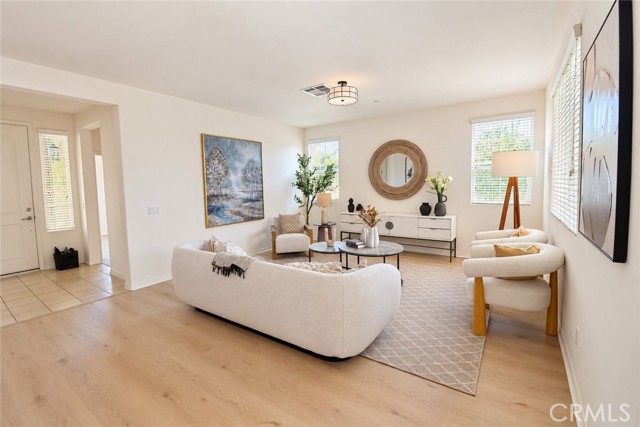 5 Bed Home for Sale in Ontario, California