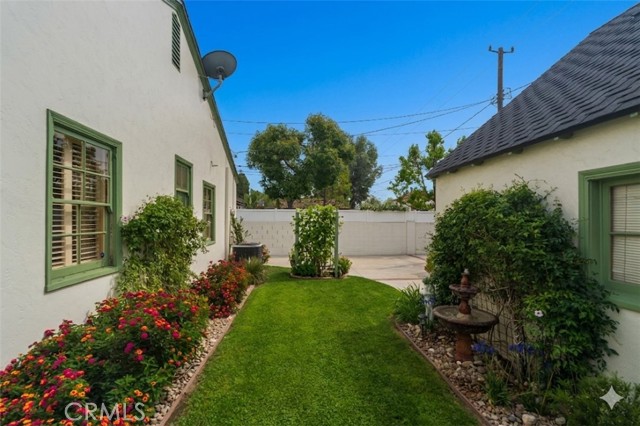 Detail Gallery Image 37 of 54 For 331 N Pine, Anaheim,  CA 92805 - 3 Beds | 1/1 Baths