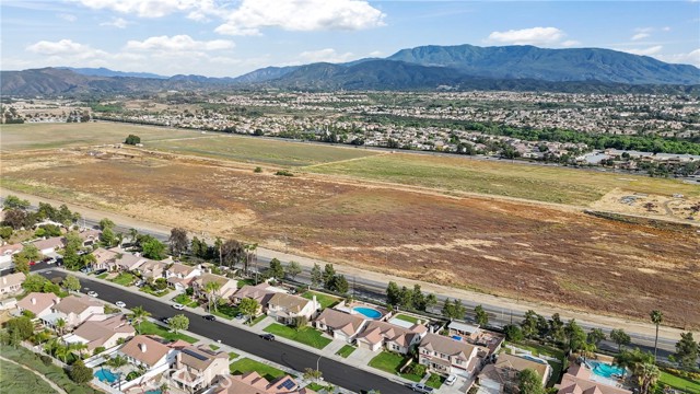 Detail Gallery Image 55 of 59 For 33281 via Chapparo, Temecula,  CA 92592 - 3 Beds | 2 Baths