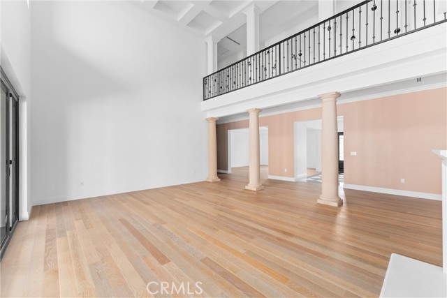 Detail Gallery Image 14 of 74 For 17190 Small Canyon Ln, Riverside,  CA 92506 - 6 Beds | 6/1 Baths