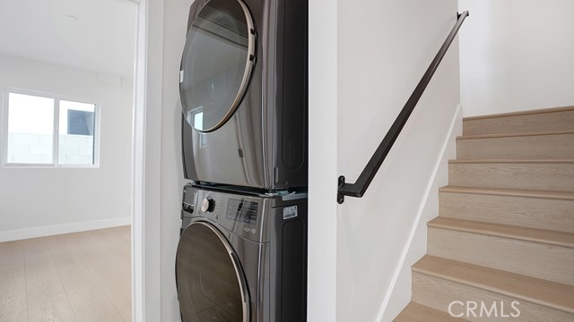 Detail Gallery Image 7 of 35 For 1213 N. Kingsley Dr #1213 1/2,  Los Angeles,  CA 90029 - 4 Beds | 4 Baths