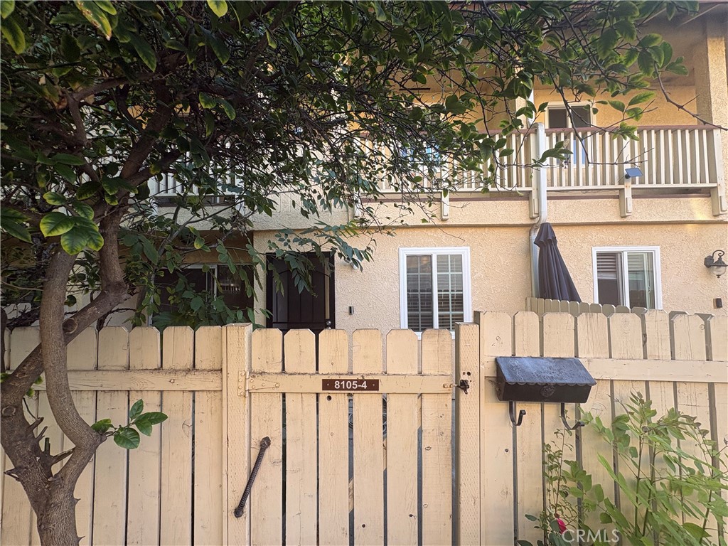 8105 Canby #4