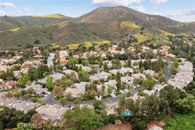 Detail Gallery Image 35 of 44 For 841 Sunstone St, Westlake Village,  CA 91362 - 3 Beds | 2/1 Baths