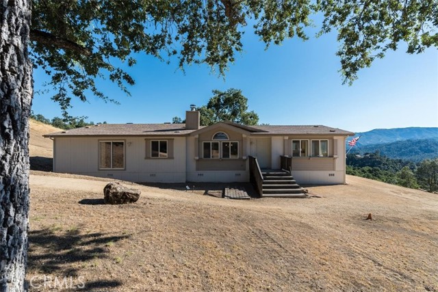 Detail Gallery Image 1 of 38 For 6250 Gage Irving Rd, Paso Robles,  CA 93446 - 3 Beds | 3 Baths