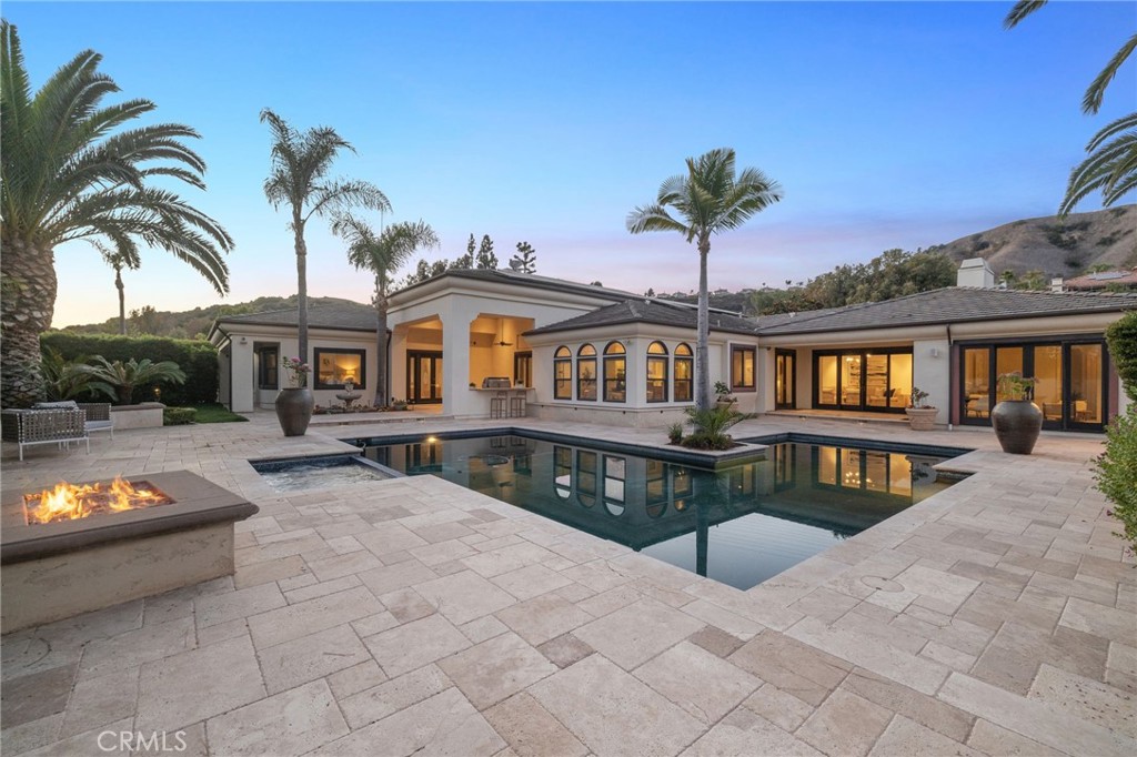 Ce7af258 B002 44d6 A47e Bf9dc5281bc2