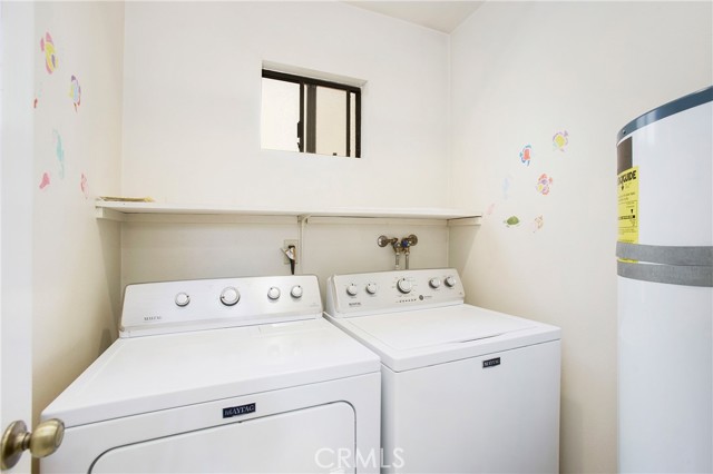 Detail Gallery Image 22 of 33 For 224 17th St, Huntington Beach,  CA 92648 - 4 Beds | 2/1 Baths