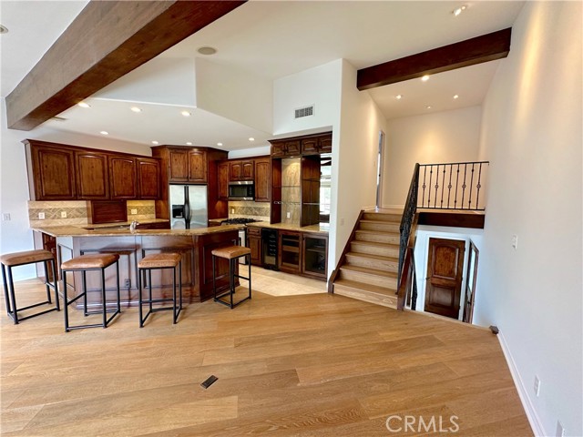 Detail Gallery Image 4 of 25 For 2316 Vista Hogar, Newport Beach,  CA 92660 - 3 Beds | 2 Baths