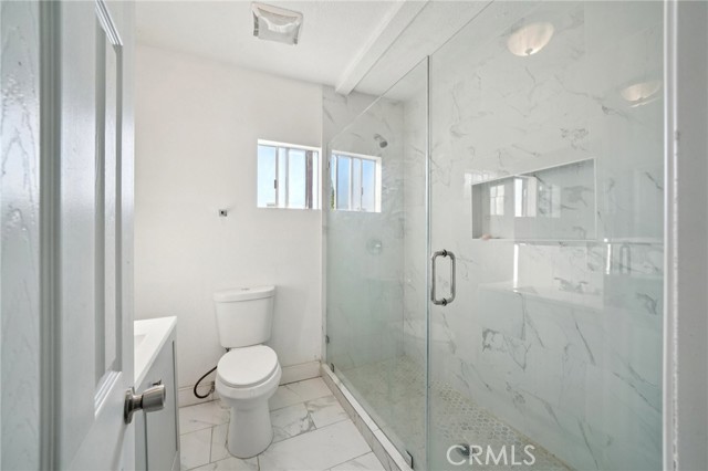 Detail Gallery Image 10 of 17 For 385 E 17th St, San Bernardino,  CA 92404 - 3 Beds | 1 Baths