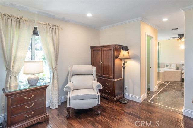 Detail Gallery Image 12 of 29 For 13542 Ashbrook Ln, Moorpark,  CA 93021 - 4 Beds | 3/1 Baths