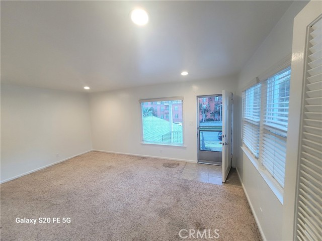 Detail Gallery Image 5 of 14 For 7263 W Manchester, Los Angeles,  CA 90045 - 2 Beds | 1 Baths