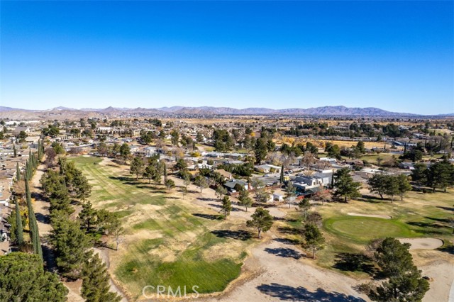 Detail Gallery Image 38 of 40 For 14247 Canterbury Dr, Victorville,  CA 92395 - 2 Beds | 2 Baths