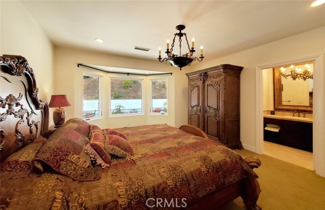 Detail Gallery Image 22 of 45 For 11947 Iredell St, Studio City,  CA 91604 - 7 Beds | 8 Baths