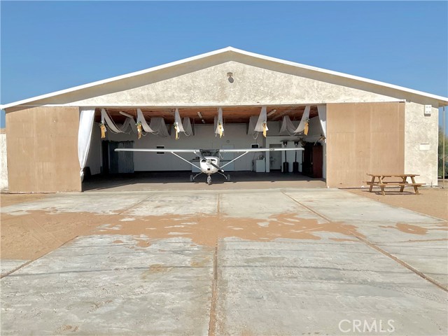 Detail Gallery Image 13 of 53 For 76421 Amboy Rd, Twentynine Palms,  CA 92277 - 1 Beds | 1/1 Baths