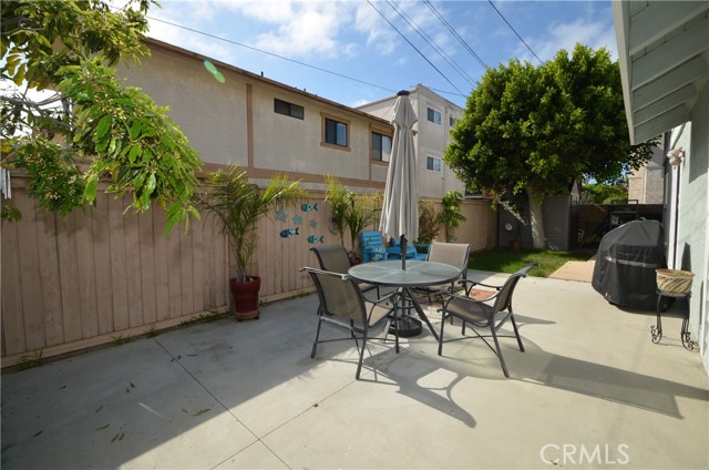 2502 Nelson Avenue, Redondo Beach, California 90278, 3 Bedrooms Bedrooms, ,2 BathroomsBathrooms,Residential,Sold,Nelson,SB22028327