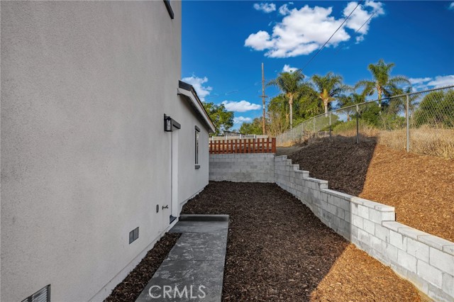 Detail Gallery Image 29 of 43 For 4040 Acacia Ave, Norco,  CA 92860 - 3 Beds | 2/1 Baths