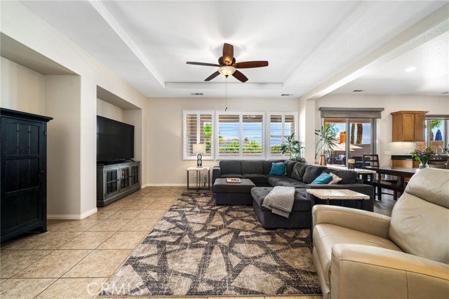 73810 Cezanne Drive, Palm Desert CA: https://media.crmls.org/medias/ce818b57-a6d0-48b1-ae22-1d5c917d615b.jpg