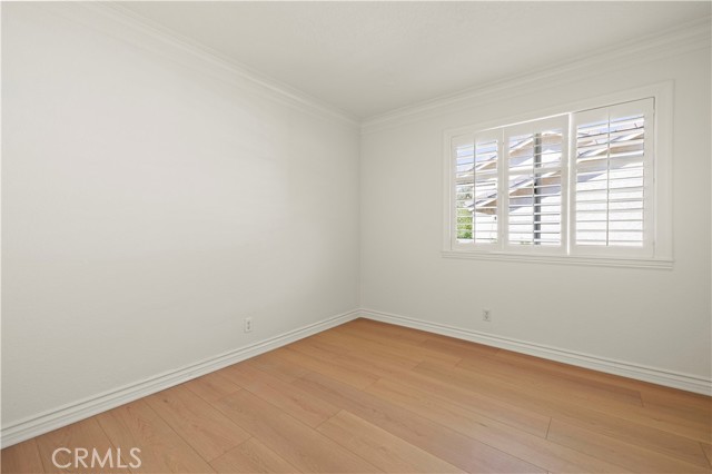 22557 Fenwall Drive, Saugus CA: https://media.crmls.org/medias/ce82fde2-7844-4736-82fc-32bf4f16adbc.jpg