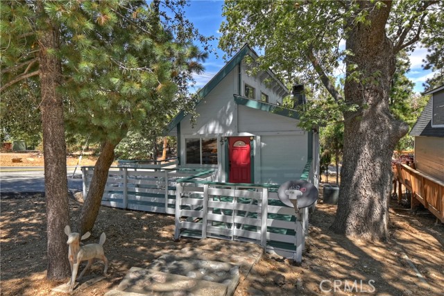 Detail Gallery Image 35 of 49 For 27026 Overlook Ln, Lake Arrowhead,  CA 92352 - 2 Beds | 1/1 Baths