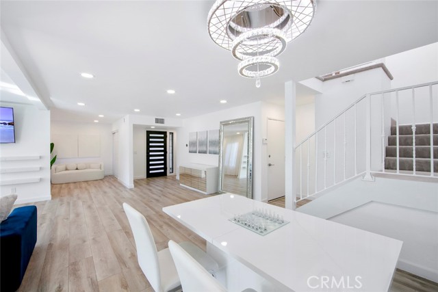 Detail Gallery Image 19 of 47 For 918 Hyde Ct, Costa Mesa,  CA 92626 - 4 Beds | 2/1 Baths