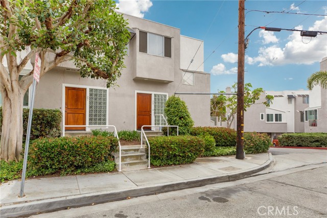 501 Herondo Street, Hermosa Beach, California 90254, 2 Bedrooms Bedrooms, ,2 BathroomsBathrooms,Residential,Sold,Herondo,PW23100234