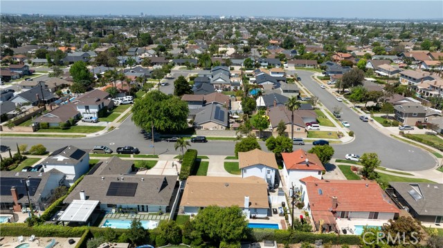 1055 N Mallard St., Orange CA: https://media.crmls.org/medias/ce85c5b0-3bb2-44b7-802b-53522e630746.jpg