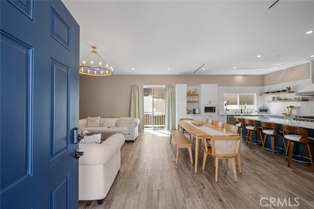 2920 Fairmount Avenue, La Crescenta CA: https://media.crmls.org/medias/ce85da64-681f-4816-bd92-50ca9dda9a9c.jpg