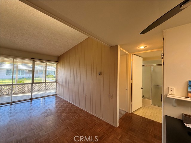 Detail Gallery Image 10 of 29 For 1321 Prestwick Rd 147k,  Seal Beach,  CA 90740 - 2 Beds | 1 Baths