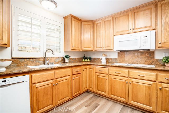 Image 10 of 45 For 6772 Rook Drive
