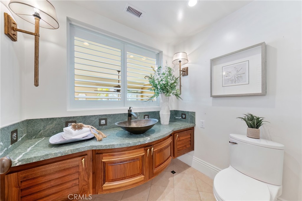 MLS #OC26133077 image #18