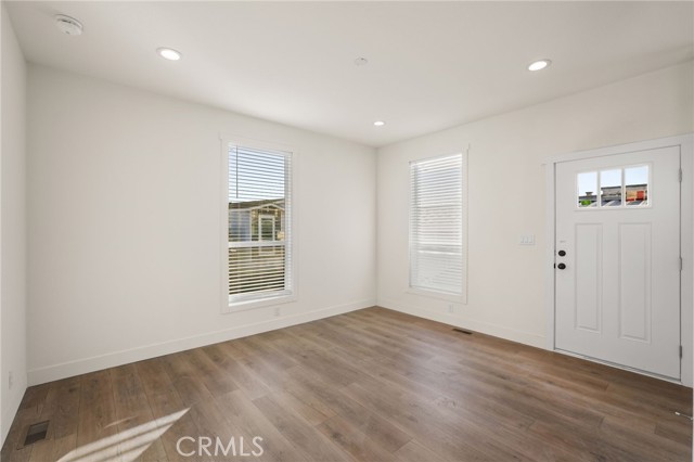 Detail Gallery Image 8 of 21 For 732 E Route 66 #26,  Glendora,  CA 91740 - 2 Beds | 2 Baths