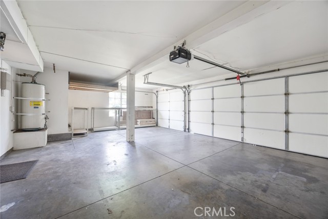 5795 Blackbird Lane, La Verne CA: https://media.crmls.org/medias/ce882551-dd83-485c-8422-b543e4da9081.jpg