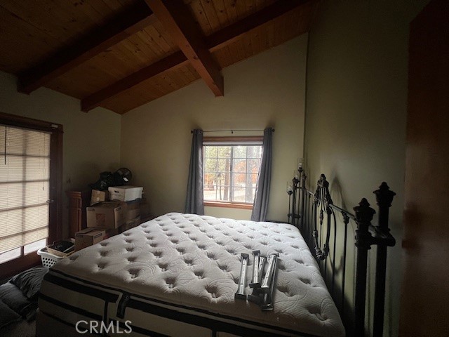 33411 Weeping Willow Drive, Green Valley Lake CA: https://media.crmls.org/medias/ce882a66-2ca8-4efa-bcc5-4aa9f80b7975.jpg