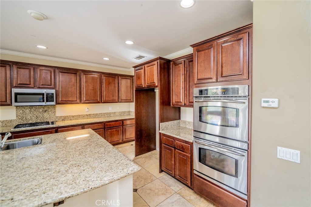MLS #OC25055546 image #29