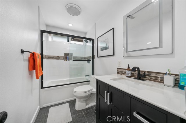 Detail Gallery Image 15 of 29 For 1318 E Fairgrove Ave, West Covina,  CA 91792 - 3 Beds | 2 Baths
