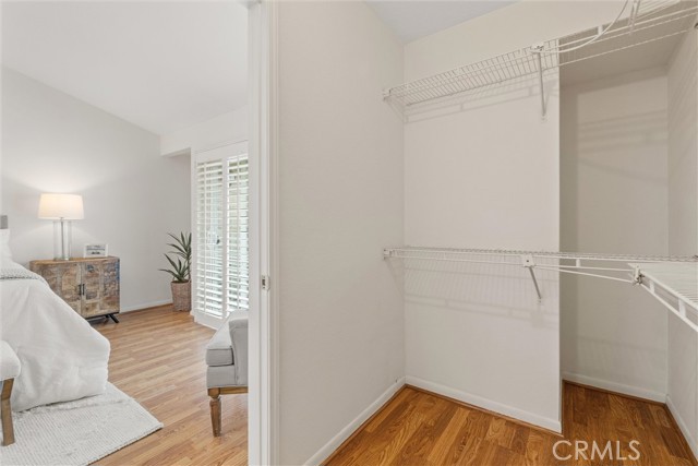 7291 Coho Dr, Huntington Beach CA: https://media.crmls.org/medias/ce8a0a2d-a65c-4781-aed2-a7bb36267e05.jpg
