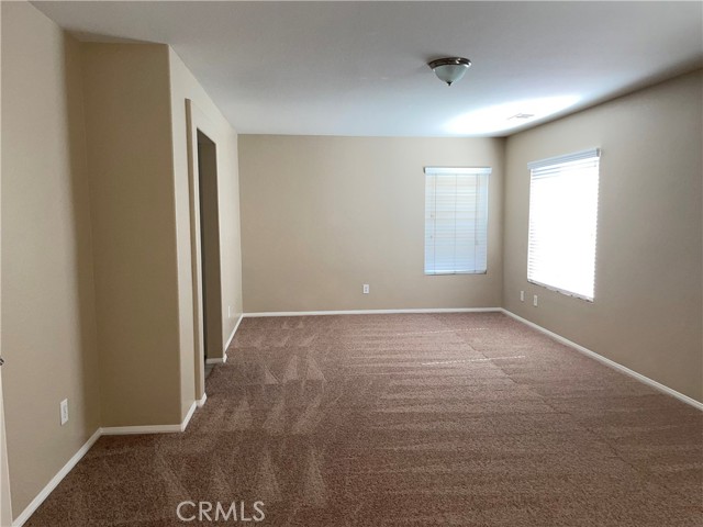 Detail Gallery Image 16 of 22 For 15107 Linking Ln, Victorville,  CA 92394 - 4 Beds | 2/1 Baths