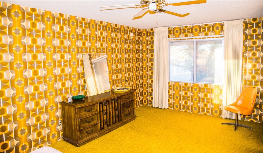 https://media.crmls.org/medias/ce8b0398-d10e-45af-bbd8-6a22292703d1.jpg?preset=X-Large