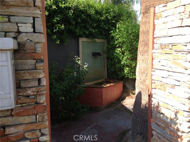 Image 2 of 20 For 912 Chuckwalla Road