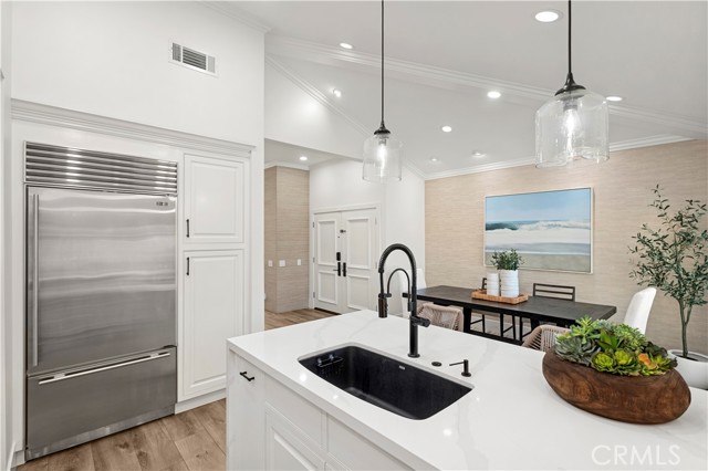 Detail Gallery Image 10 of 37 For 990 Bayside Cove #609,  Newport Beach,  CA 92660 - 3 Beds | 2 Baths