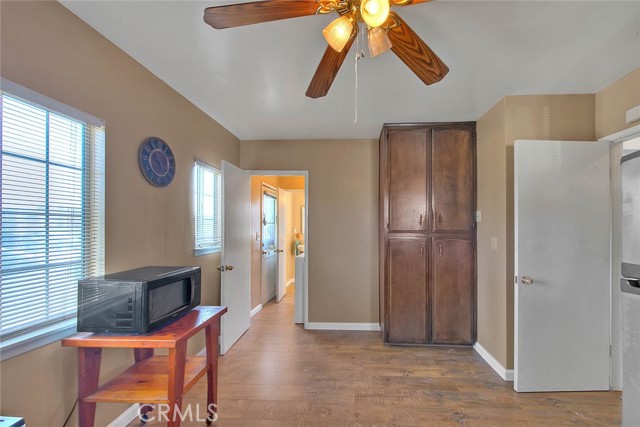 Detail Gallery Image 13 of 51 For 812 N Millard Ave, Rialto,  CA 92376 - 3 Beds | 1/1 Baths