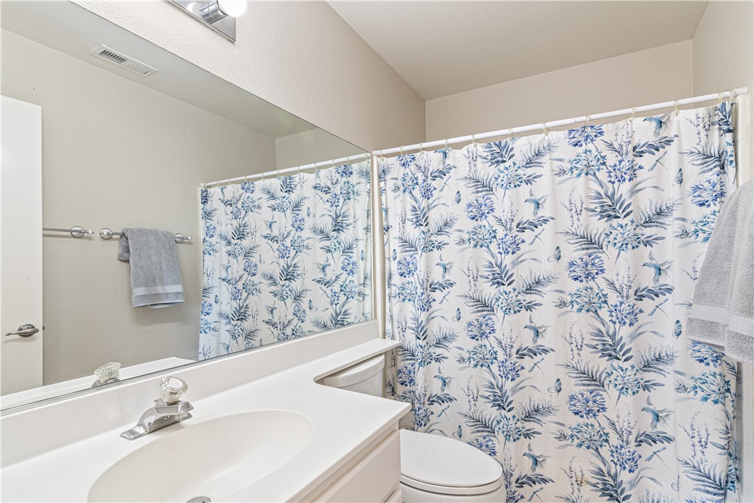 Detail Gallery Image 11 of 36 For 40259 Corte Delfin, Murrieta,  CA 92562 - 2 Beds | 2 Baths