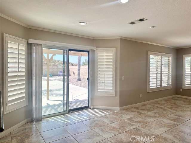 Detail Gallery Image 11 of 51 For 40606 Cartier St, Murrieta,  CA 92563 - 4 Beds | 2/1 Baths