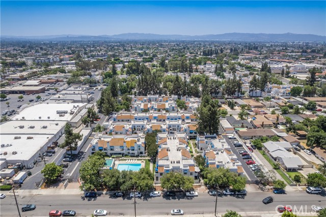 623 Park Shadow Court, Baldwin Park CA: https://media.crmls.org/medias/ce8e8db8-a415-447c-881b-06d1bad45103.jpg