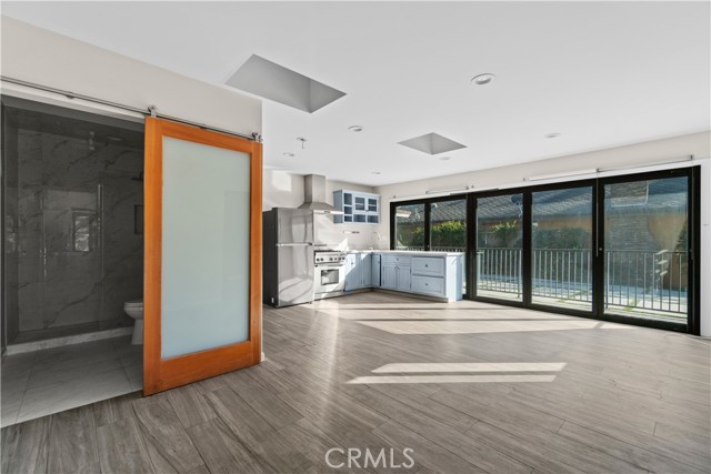 Detail Gallery Image 9 of 38 For 4536 Maycrest St, Los Angeles,  CA 90032 - 3 Beds | 3 Baths