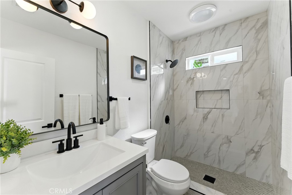 Ce8F075C B0A6 407E 8F51 43C48A9B7De4 8118 San Miguel Avenue, South Gate, Ca 90280 &Lt;Span Style='BackgroundColor:transparent;Padding:0Px;'&Gt; &Lt;Small&Gt; &Lt;I&Gt; &Lt;/I&Gt; &Lt;/Small&Gt;&Lt;/Span&Gt;