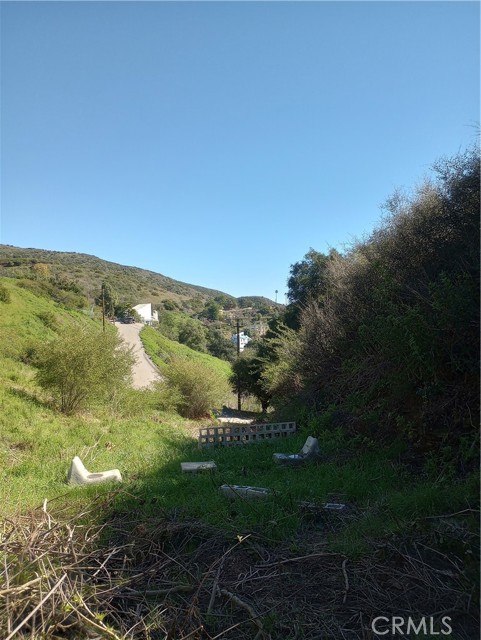 Detail Gallery Image 4 of 9 For 0 Old Chimney Rd, Malibu,  CA 90265 - – Beds | – Baths