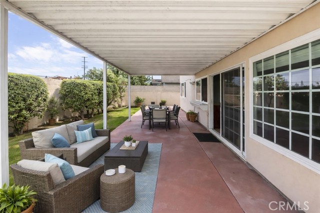 Detail Gallery Image 11 of 13 For 13551 Carolyn, Cerritos,  CA 90703 - 4 Beds | 3 Baths