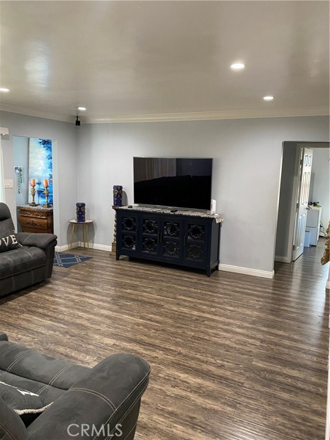Detail Gallery Image 8 of 20 For 13601 Terra Bella St, Arleta,  CA 91331 - 4 Beds | 2 Baths