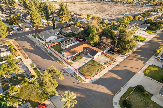 Detail Gallery Image 3 of 44 For 1610 N Amador Ave, Ontario,  CA 91764 - 5 Beds | 3 Baths