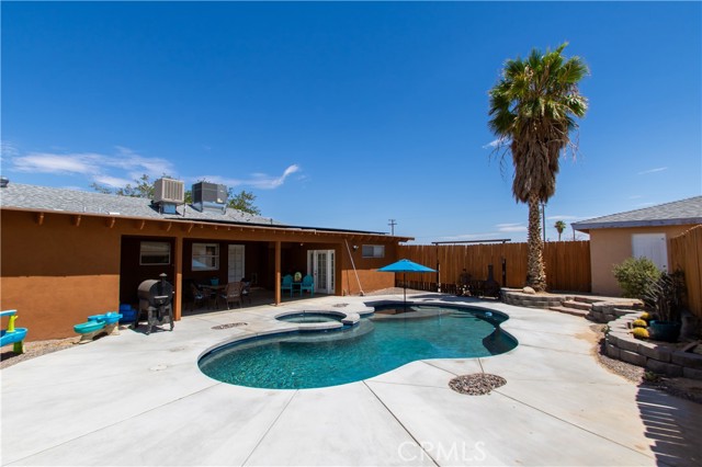 Detail Gallery Image 31 of 46 For 74837 Diamond Bar Rd, Twentynine Palms,  CA 92277 - 4 Beds | 2/1 Baths